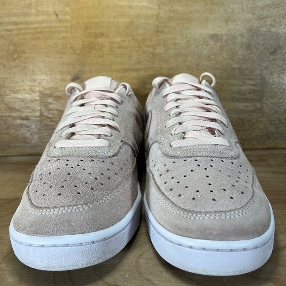 Nike Court Vision Low SUEDE Womens Size 9.5 Shoes Sneakers Pink DH0253-800 - Picture 2 of 10